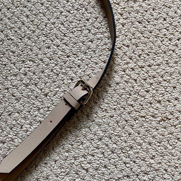 Zara cross body bag, perfect size for on the go - Picture 7 of 8